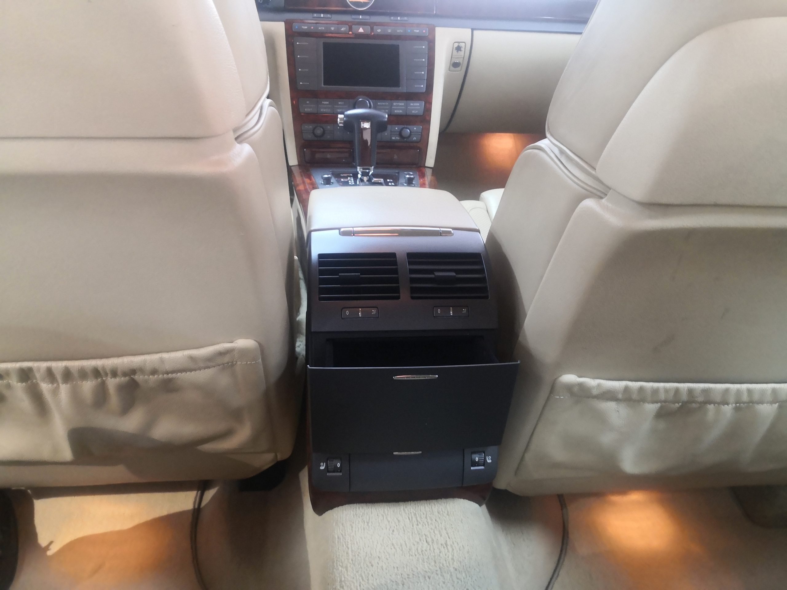 2004 VOLKSWAGEN PHAETON V12