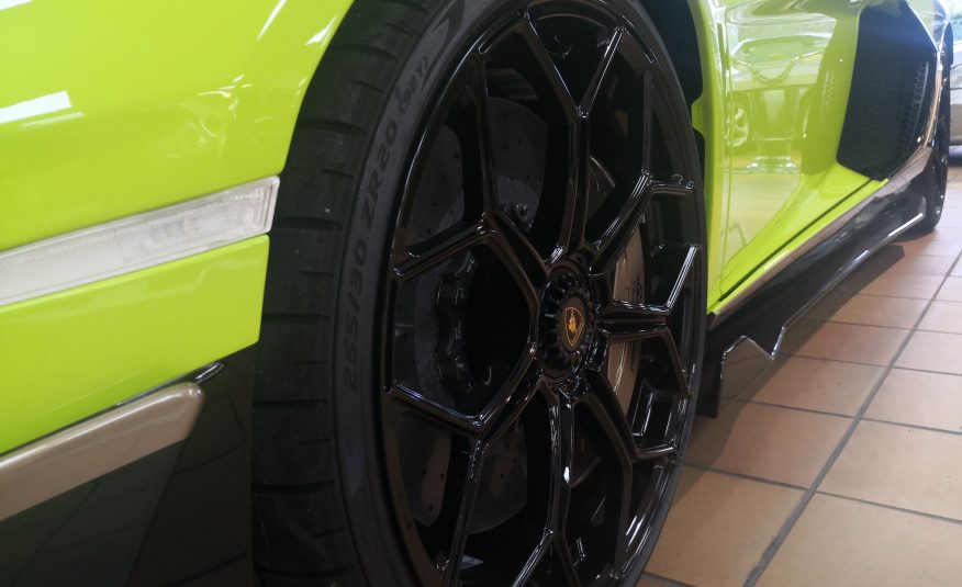 2021 Lamborghini Aventador SJV Rodster