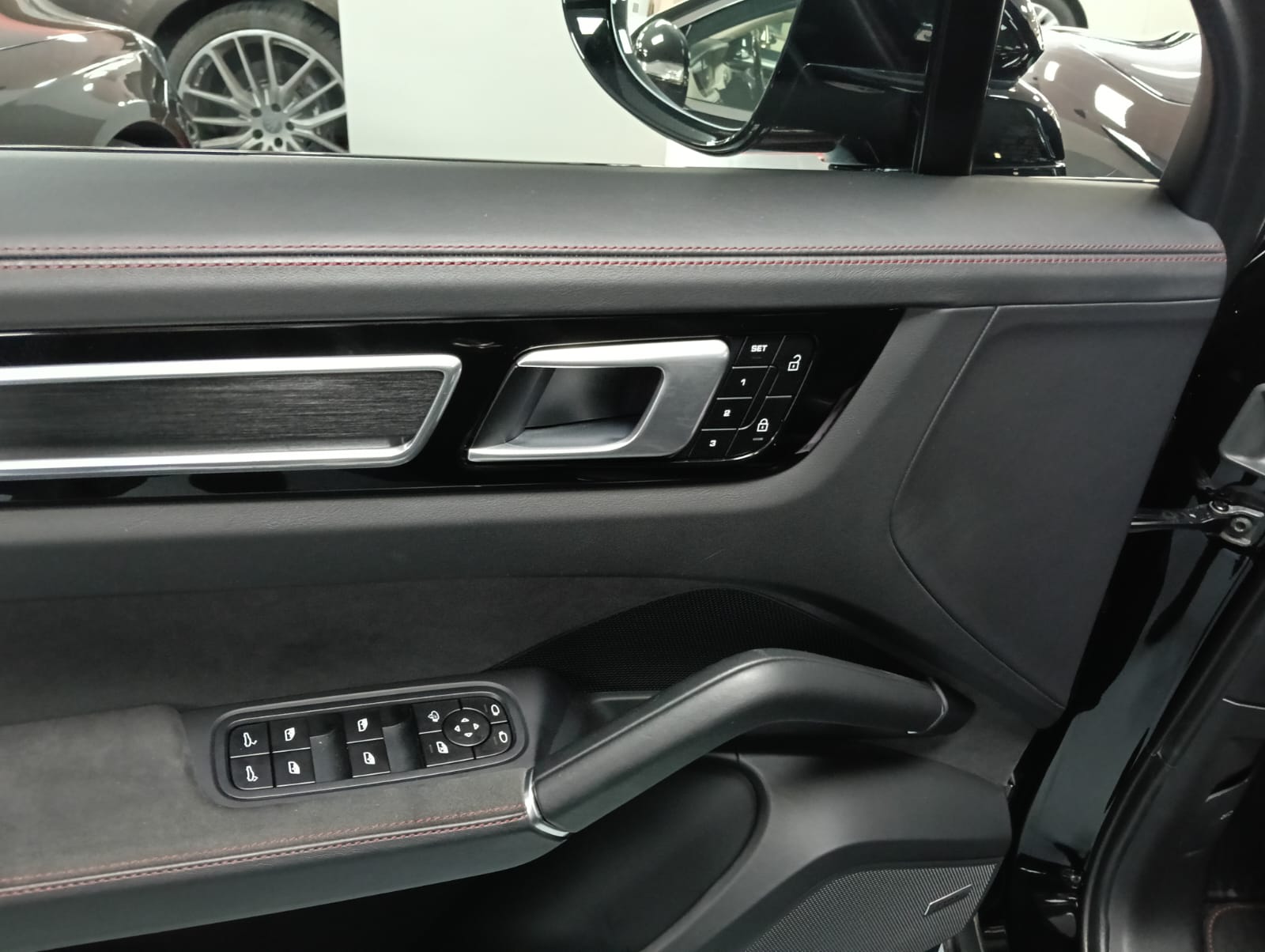 2022 Porsche CAYENNE 4.0 GTS