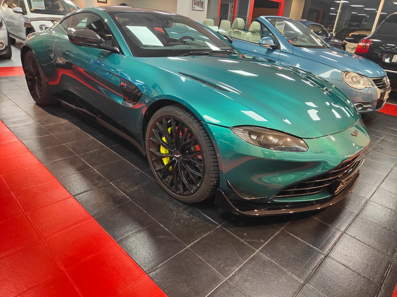 2023 ASTON MARTIN Vantage F1