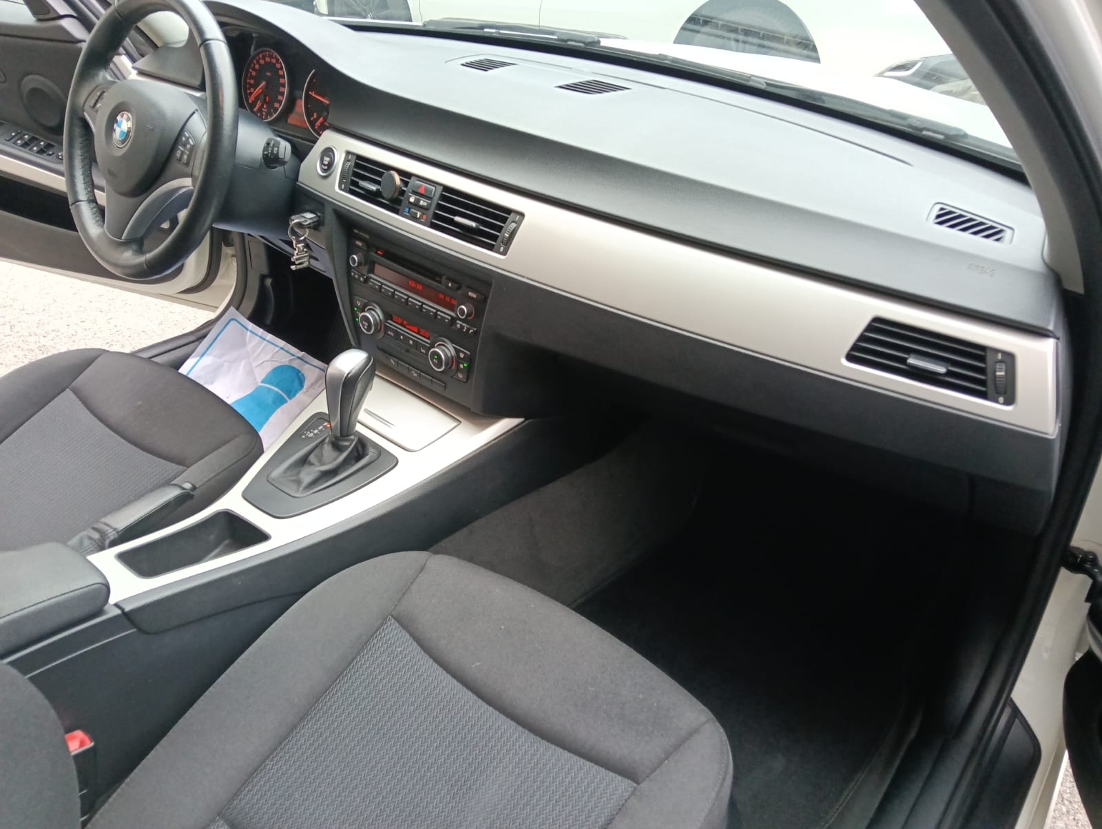 2011 BMW 320 D XDRIVE