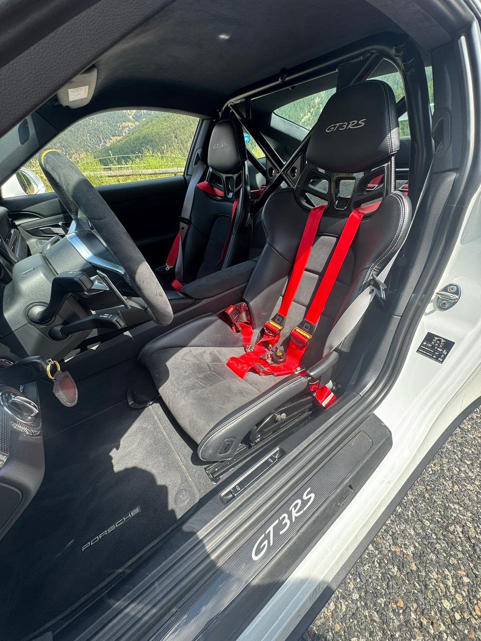 2017 PORSCHE 911 GT3 RS