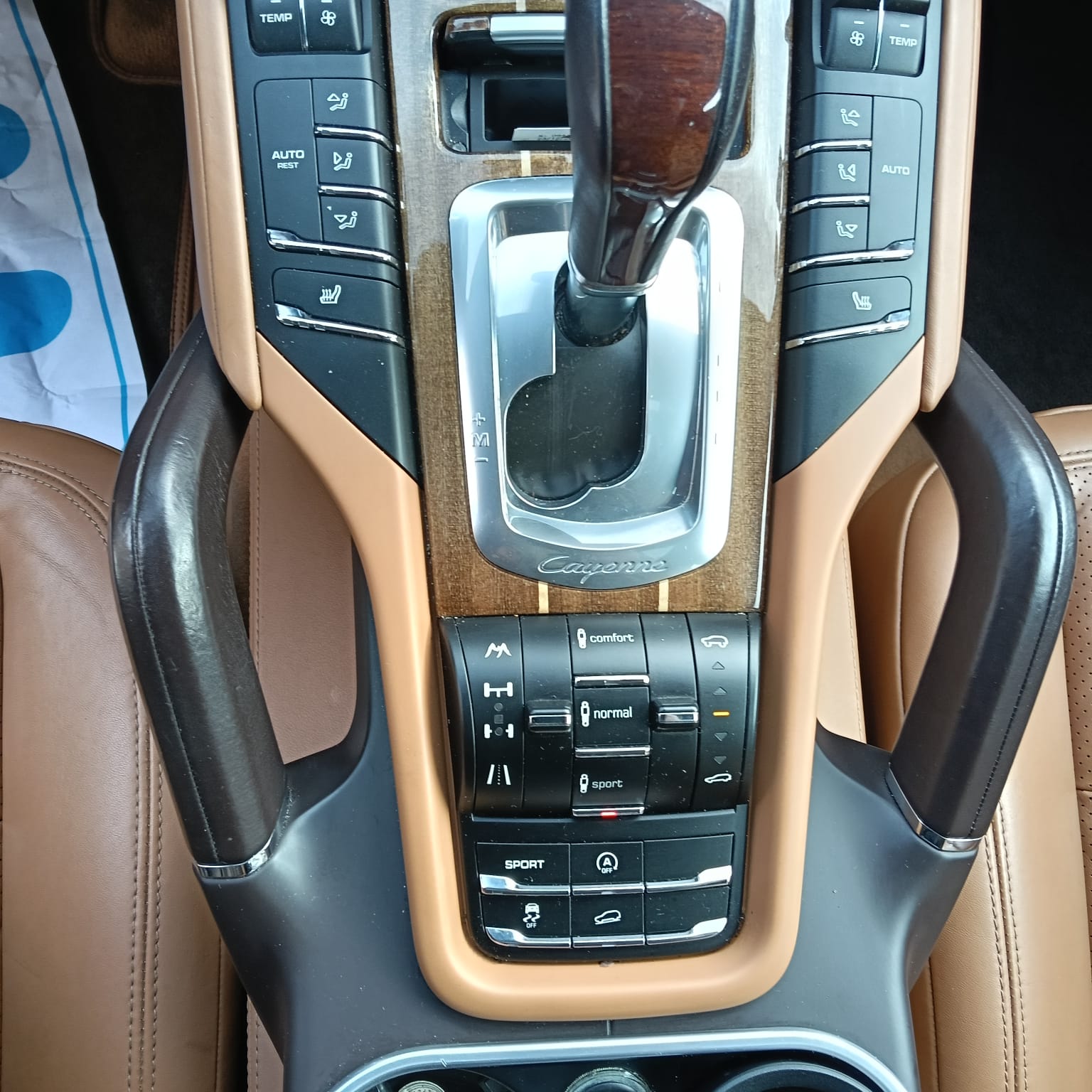 2011 PORSCHE CAYENNE S