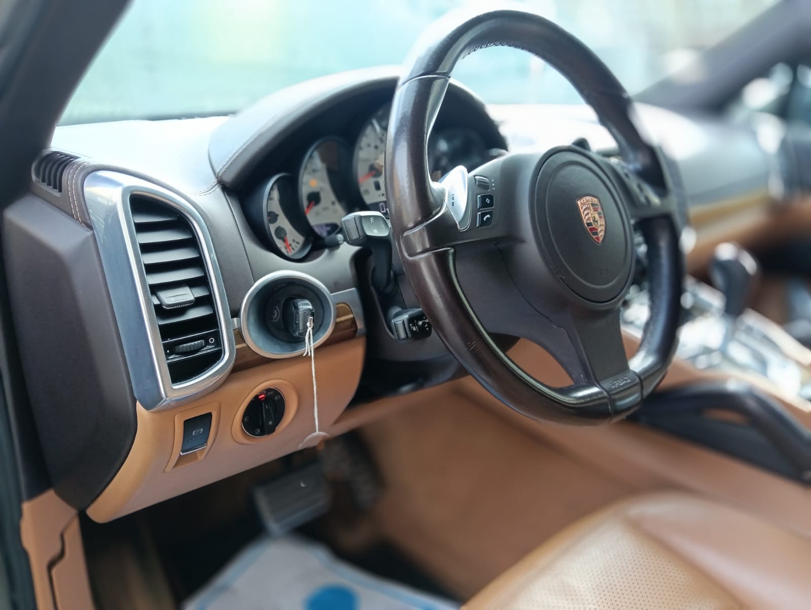 2011 PORSCHE CAYENNE S