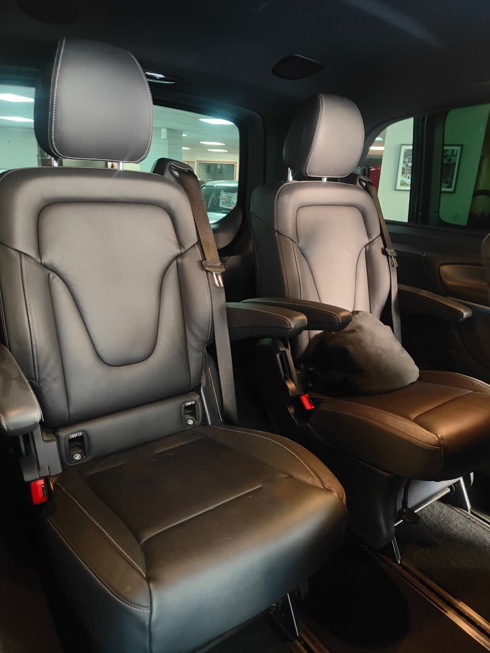 2019 MERCEDES V300 D 4-MÀTIC