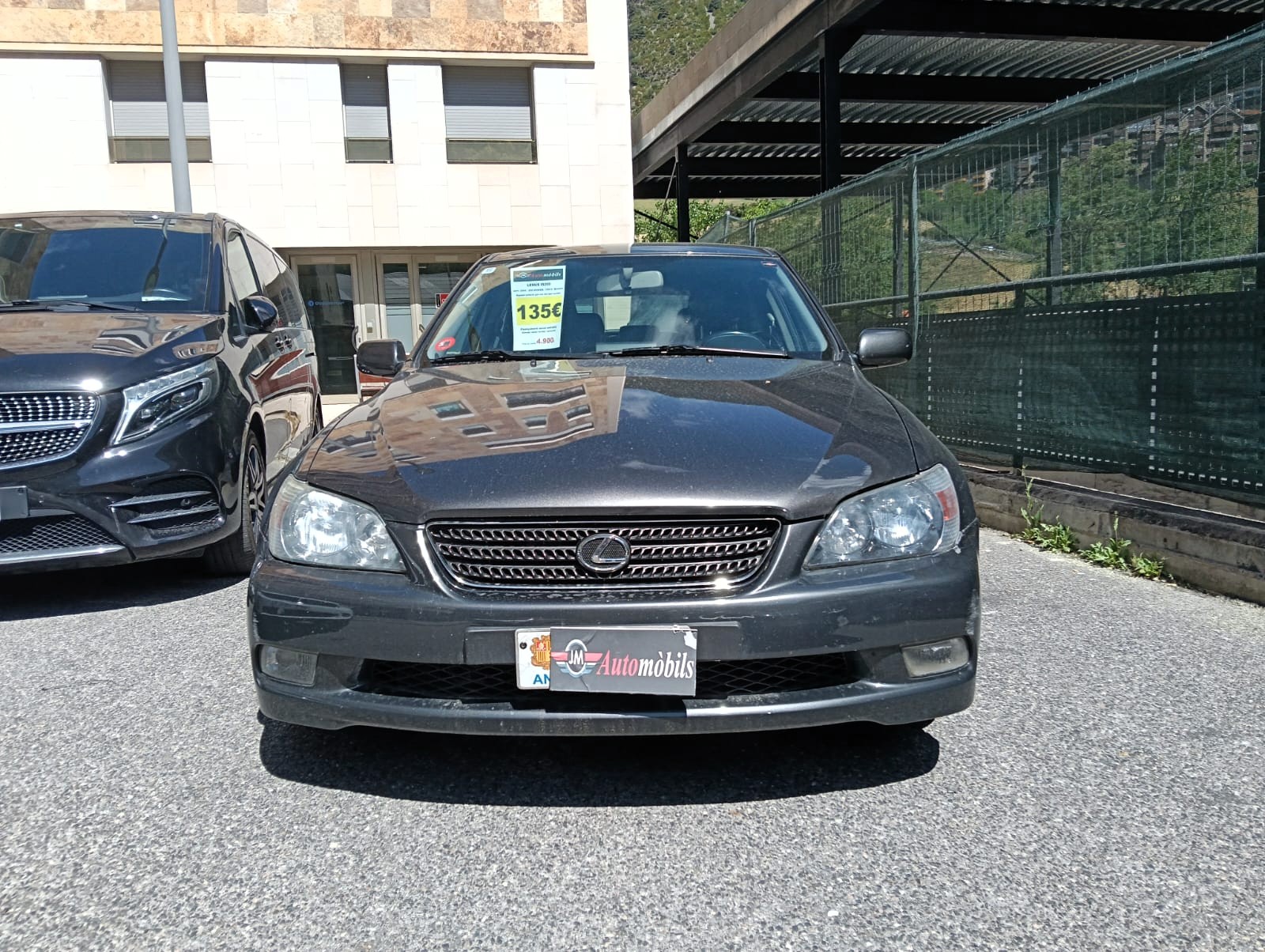 2005 LEXÚS IS200