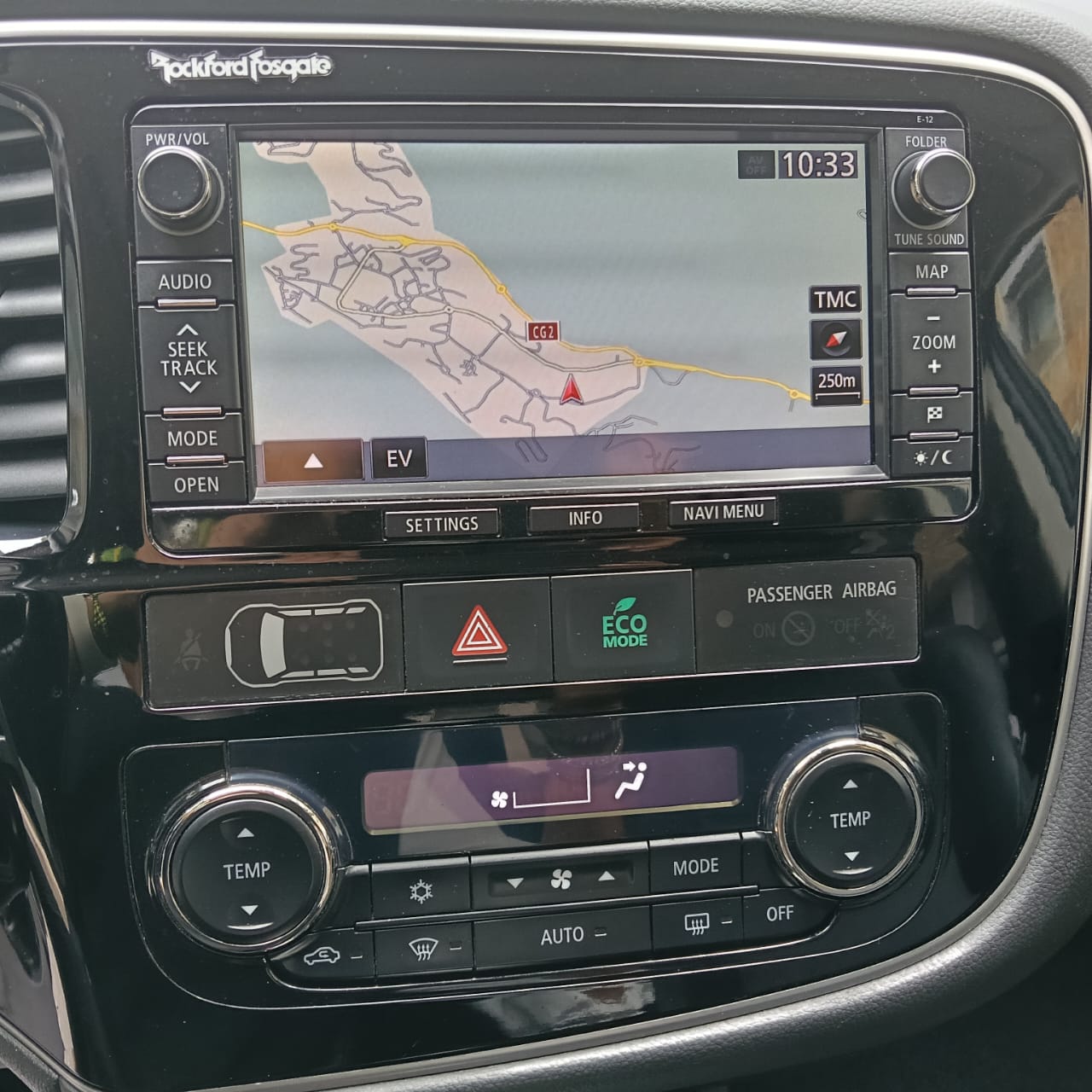 2015 MITSUBISHI OUTLANDER PHEV 4WD