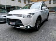 2015 MITSUBISHI OUTLANDER PHEV 4WD