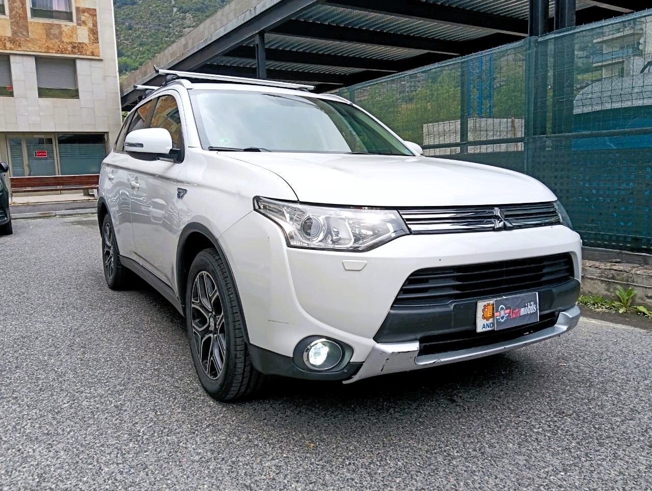 2015 MITSUBISHI OUTLANDER PHEV 4WD